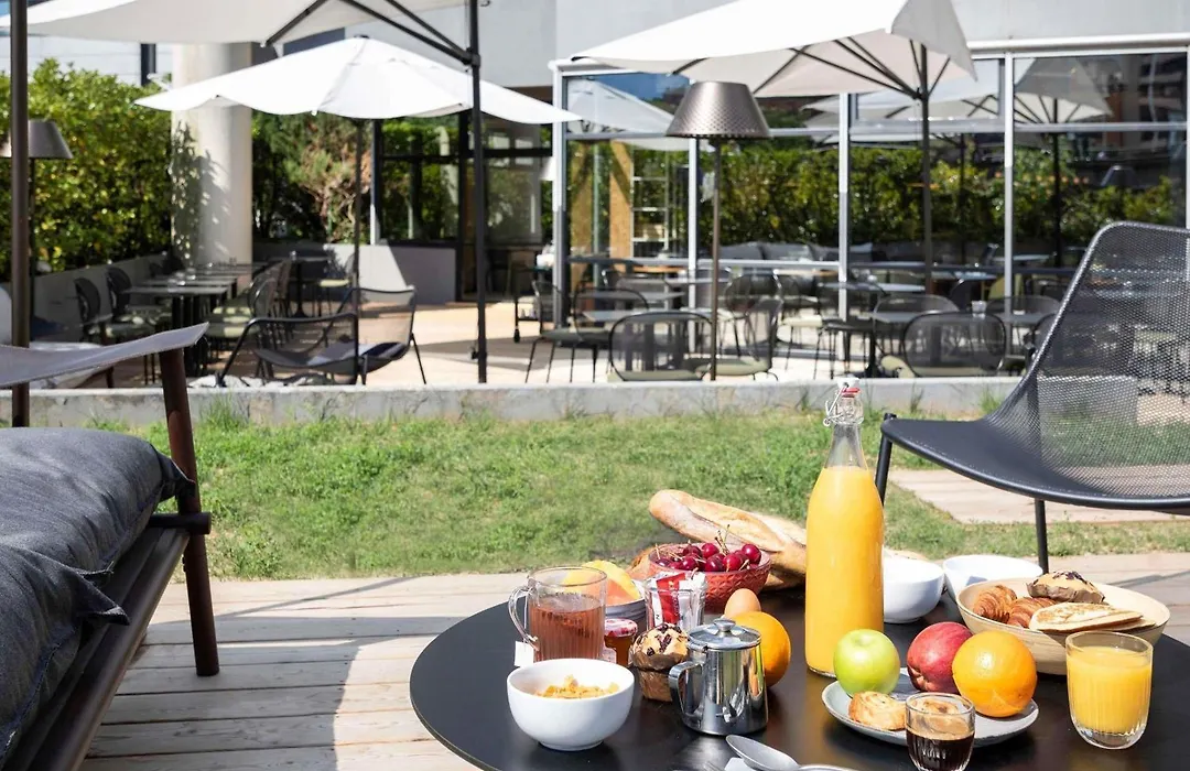 Novotel Annecy Centre Atria-1